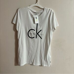 Calvin Klein ladies shirt size M